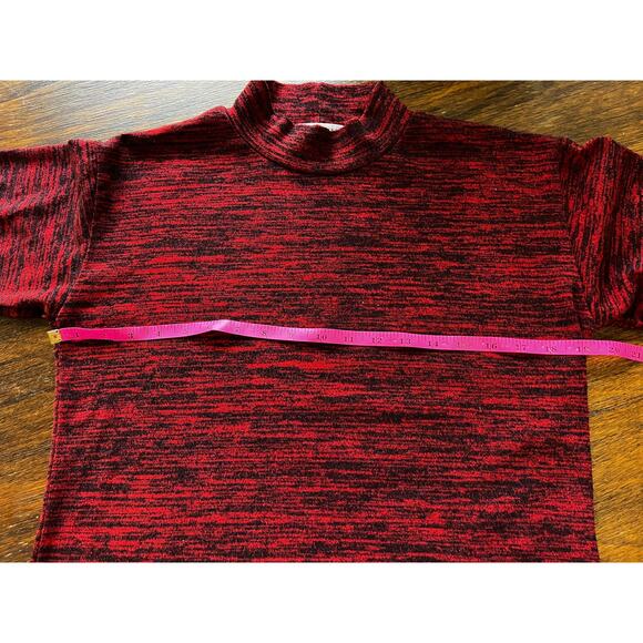 Roommates Long sleeve top with ruffle sleeves size M - Picture 3 of 5